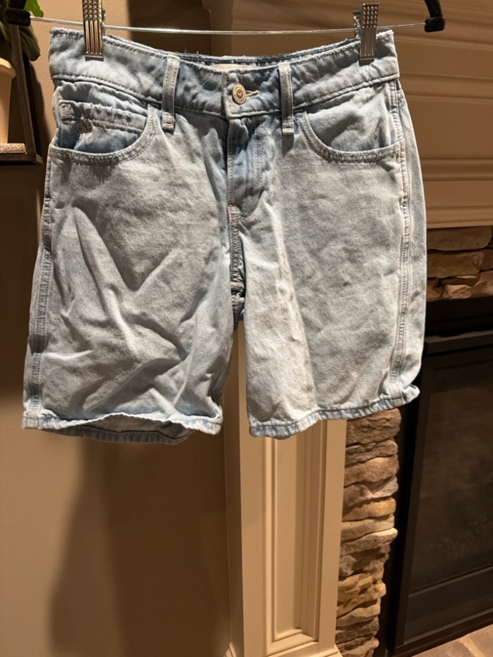 Hollister Light Blue Low-Rise Baggy Jort - Picture 3 of 3